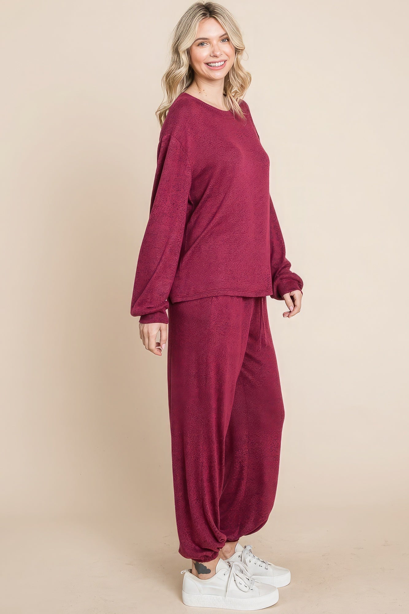 Two Tone Solid Warm And Soft Hacci Brush Loungewear Set